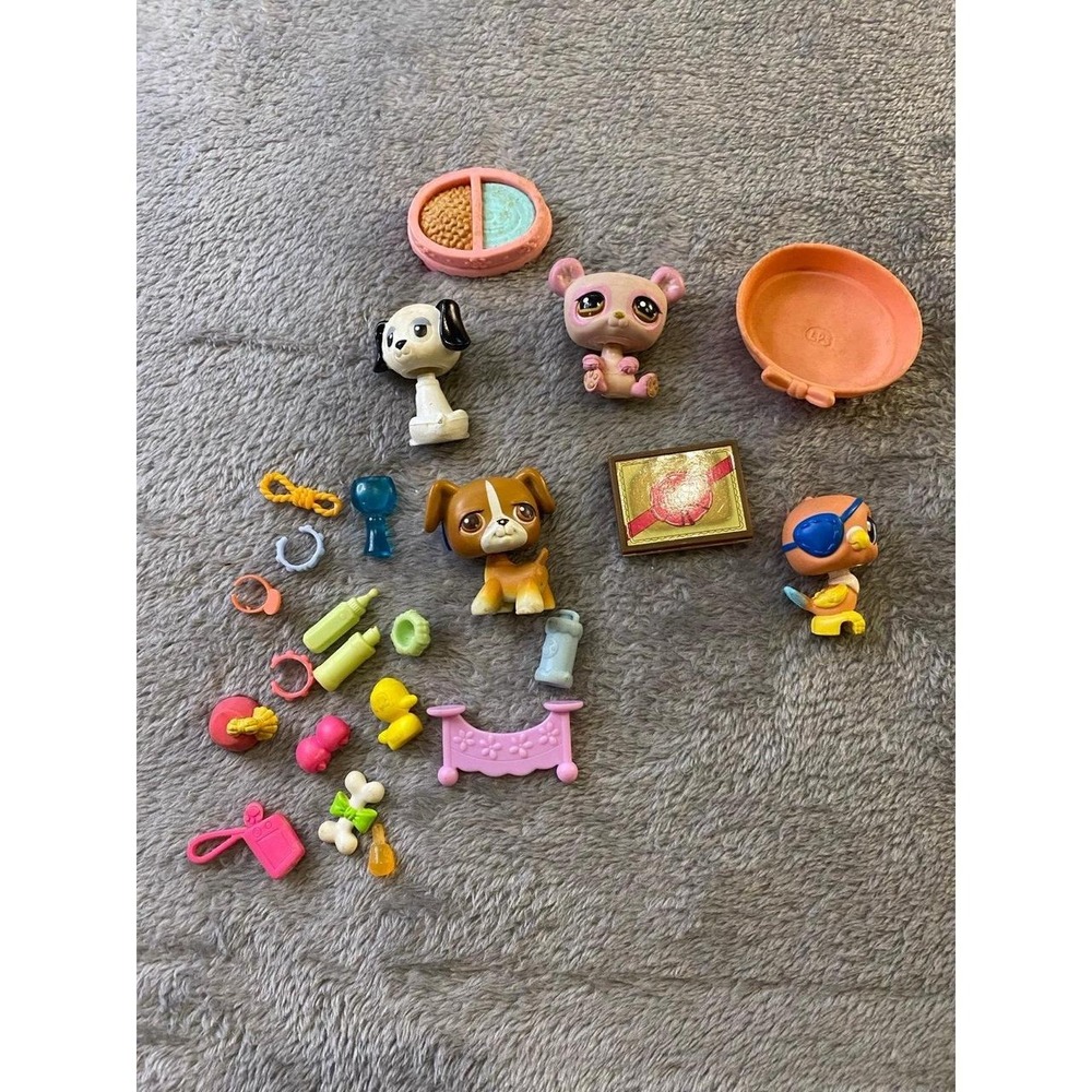 LPS Littlest Pet Shop Hasbro Parrot Boxer Panda Lot Misc Collar Dish s17